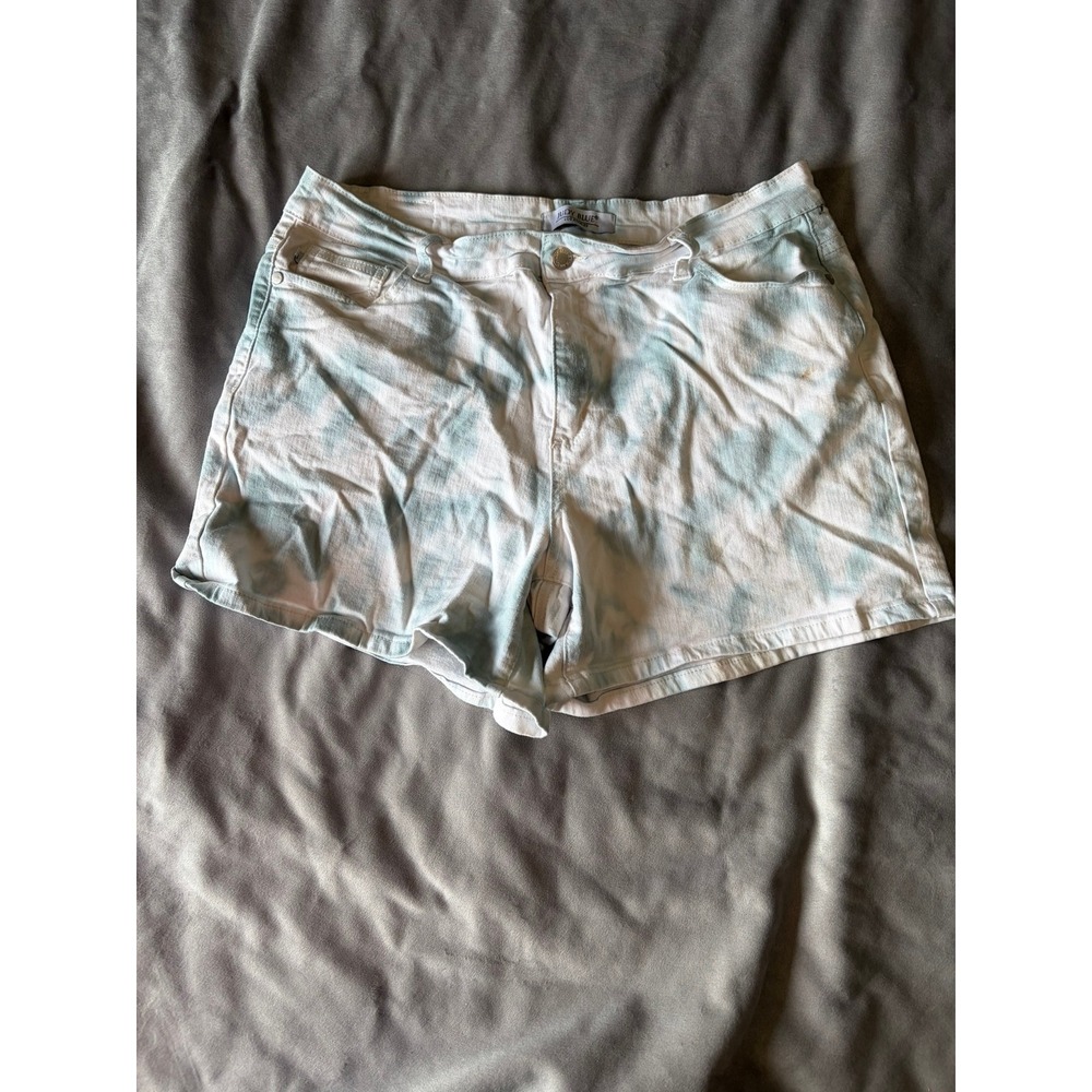 Judy Blue Tie Dye Denim Shorts Womens 1XL Blue White High Waisted Stretch